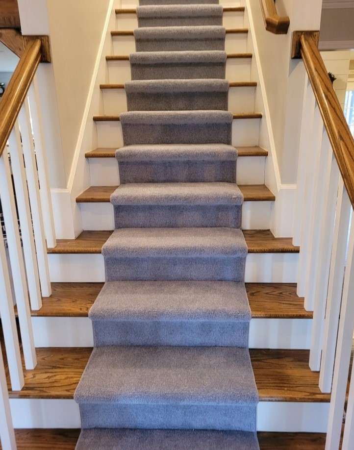 Stairway carpet runner | Carpet Mart