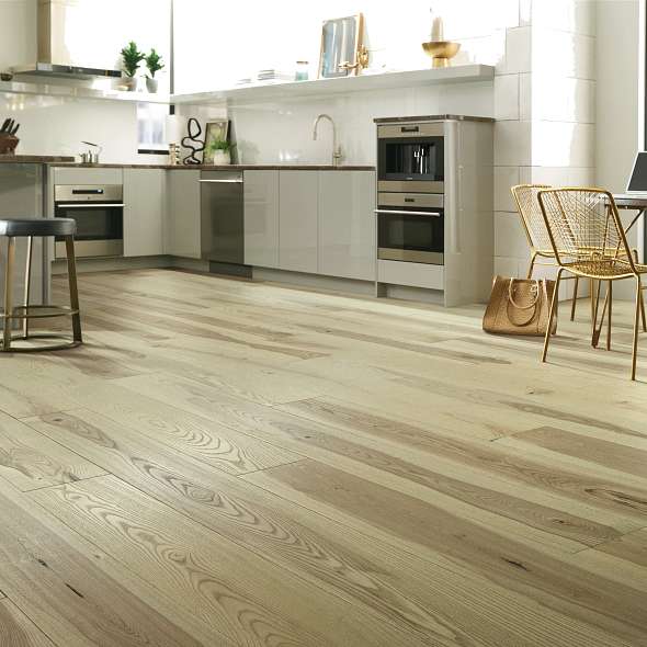 Plank Flooring | Carpet Mart